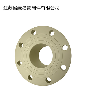 ���i���m